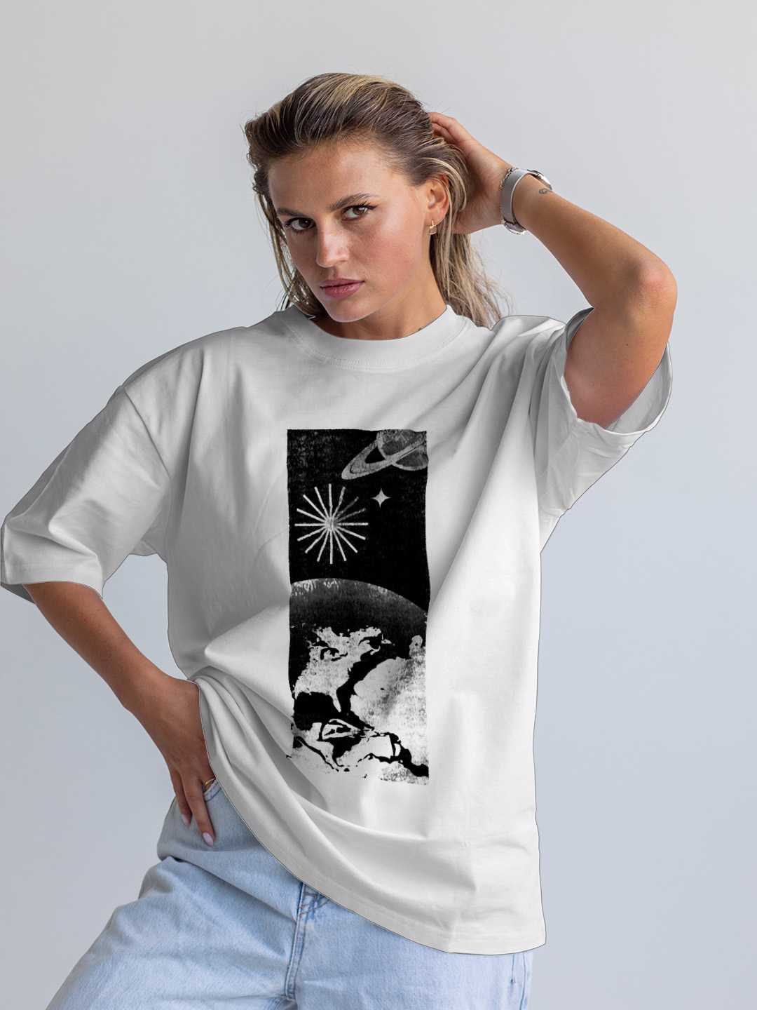 Universe World Tour Oversized Tee