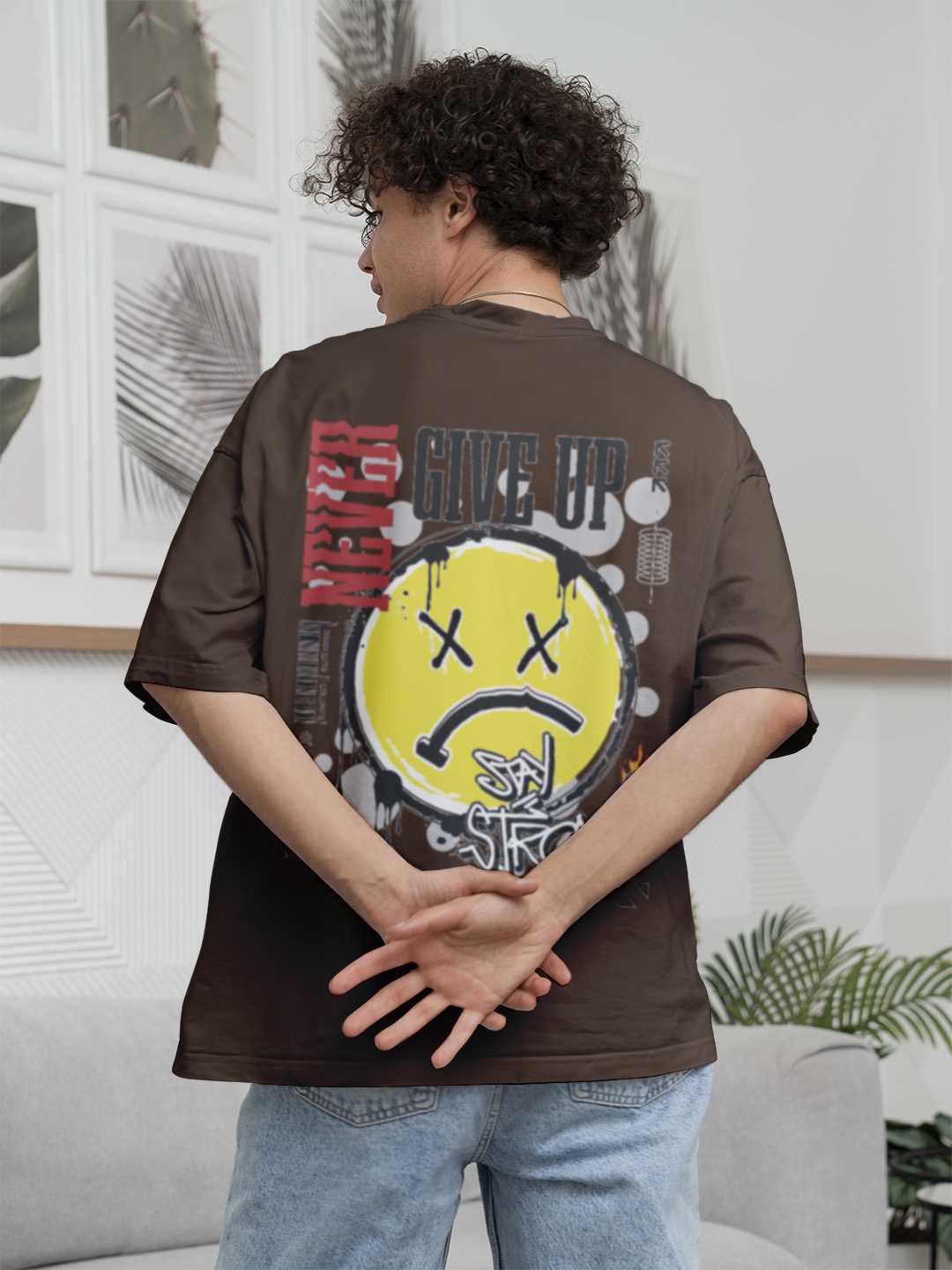 Never Give up Oversized Tee