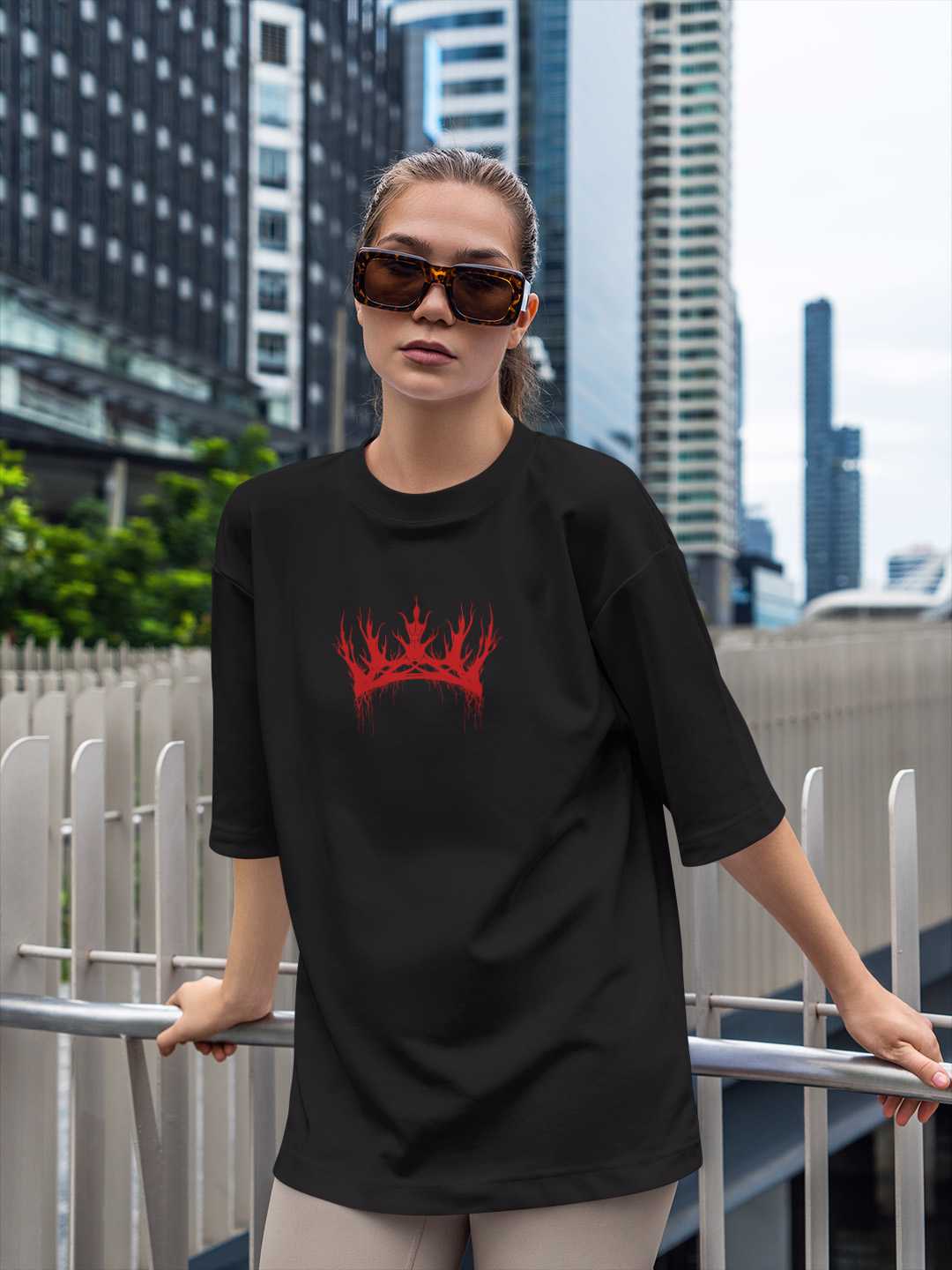 Queen Oversized Tee