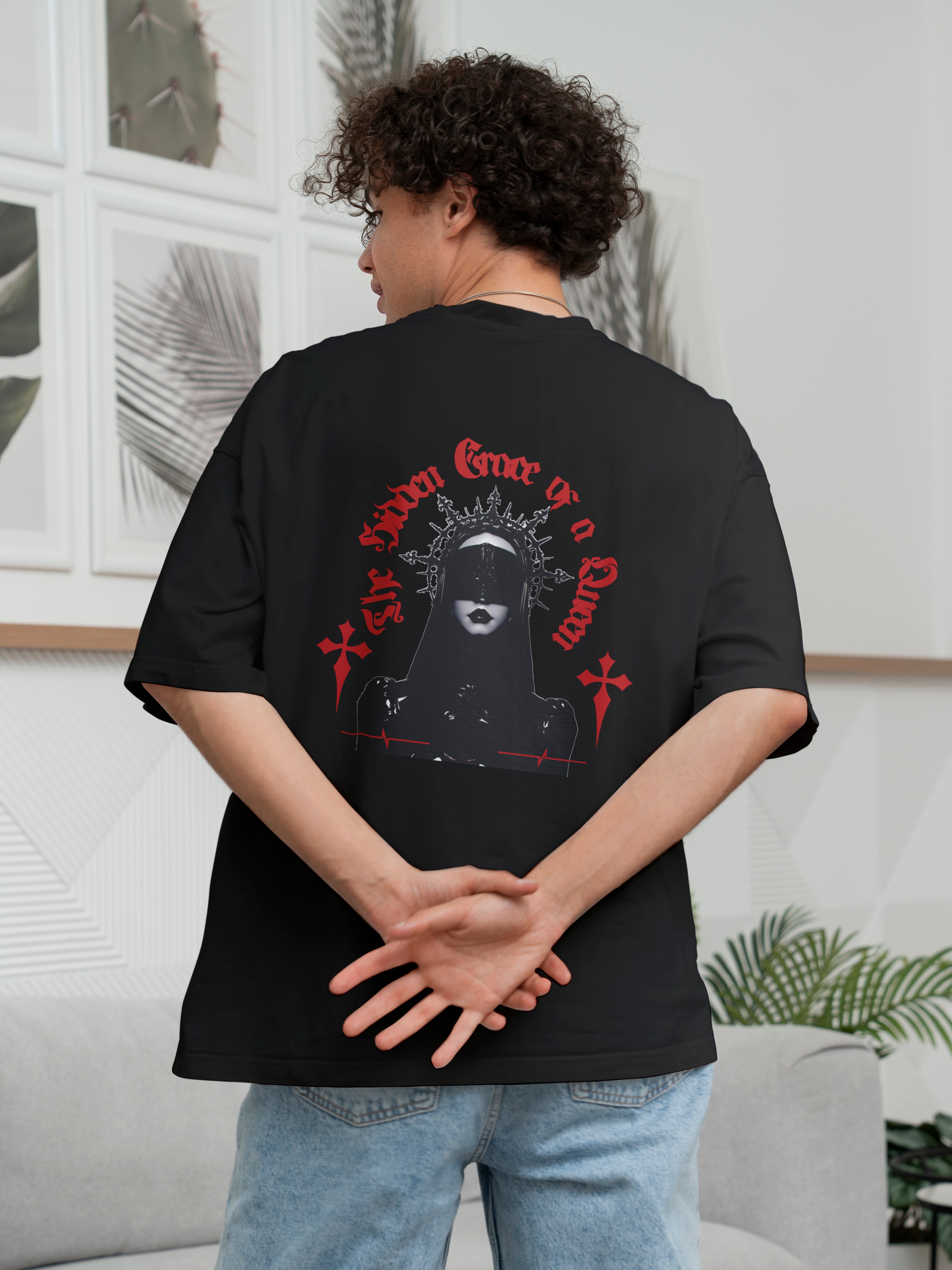 Queen Oversized Tee