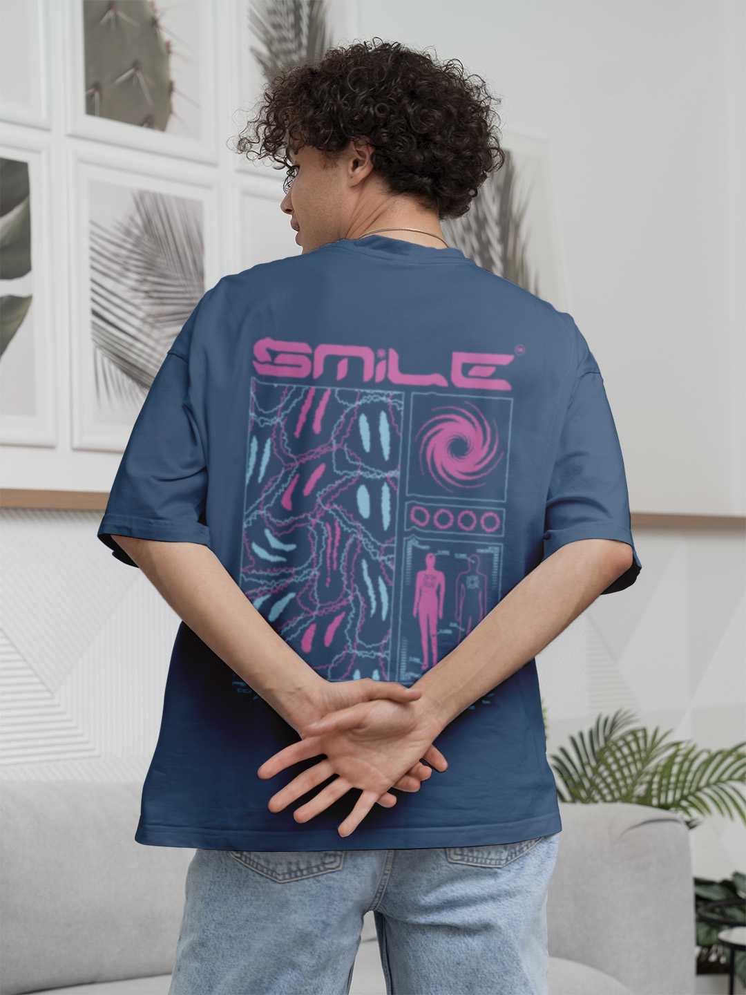 Smile Oversized Tee