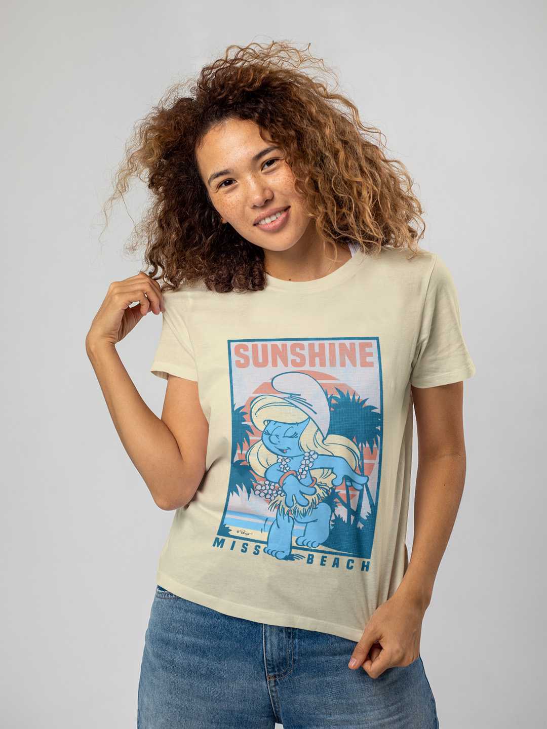 Miss Beach Unisex Regular Tee