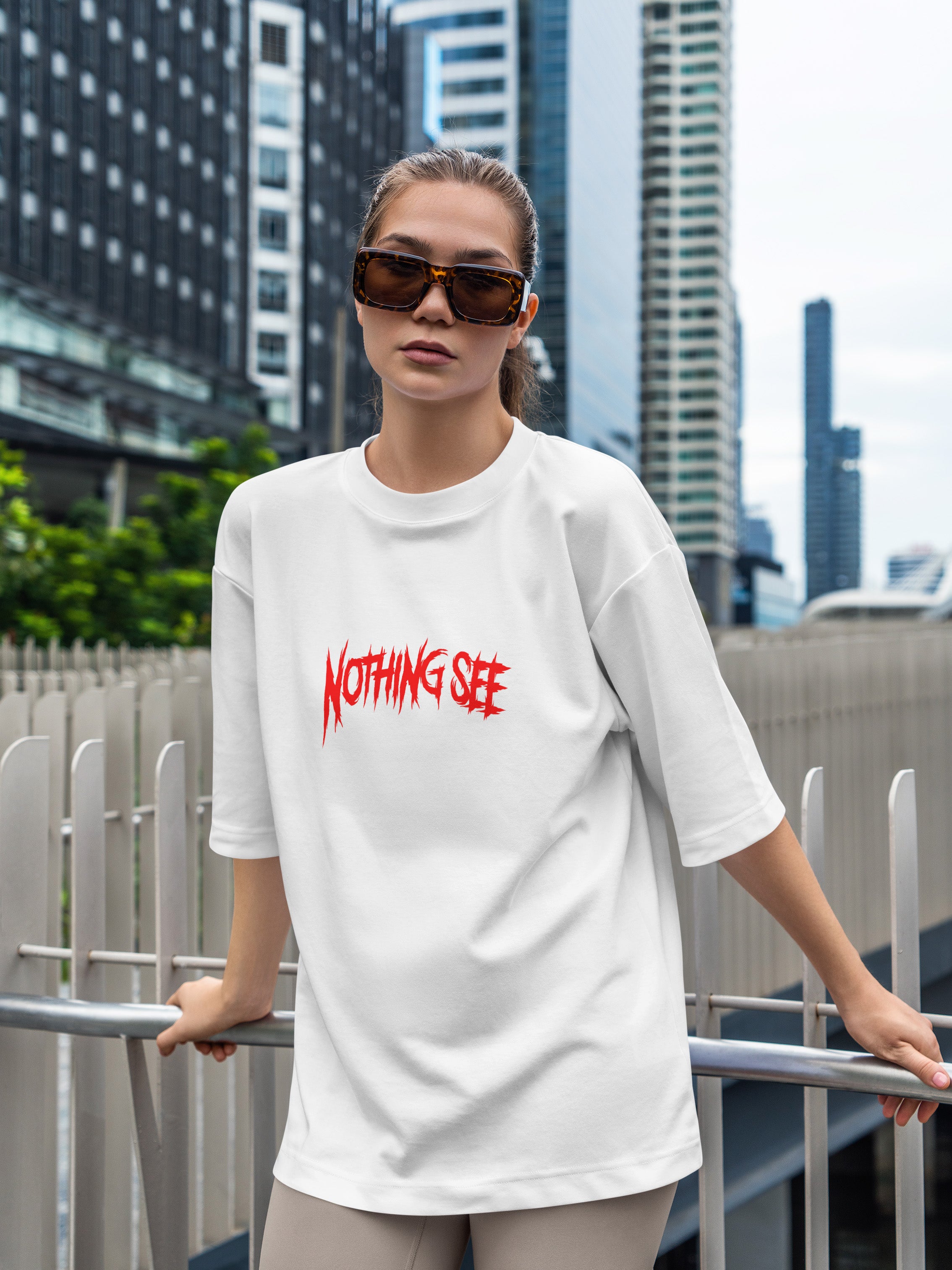 Nothing See Oversized Tee