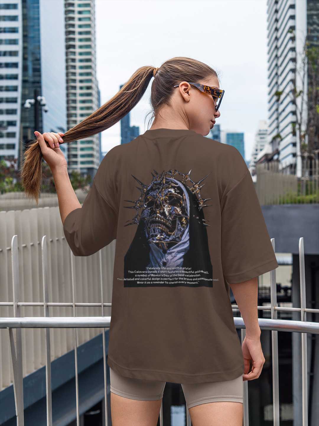 Calavera Dorada Oversized Tee