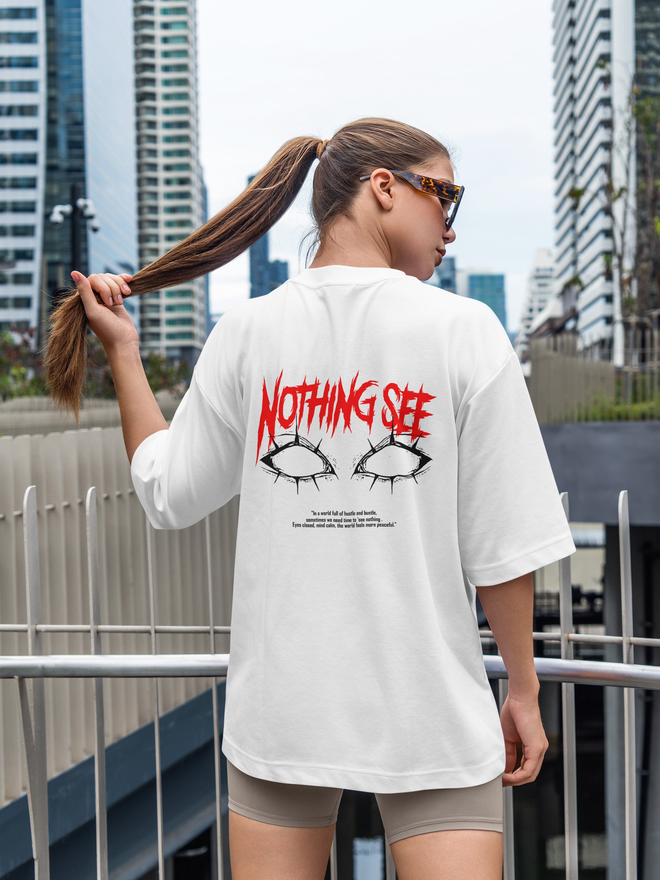 Nothing See Oversized Tee