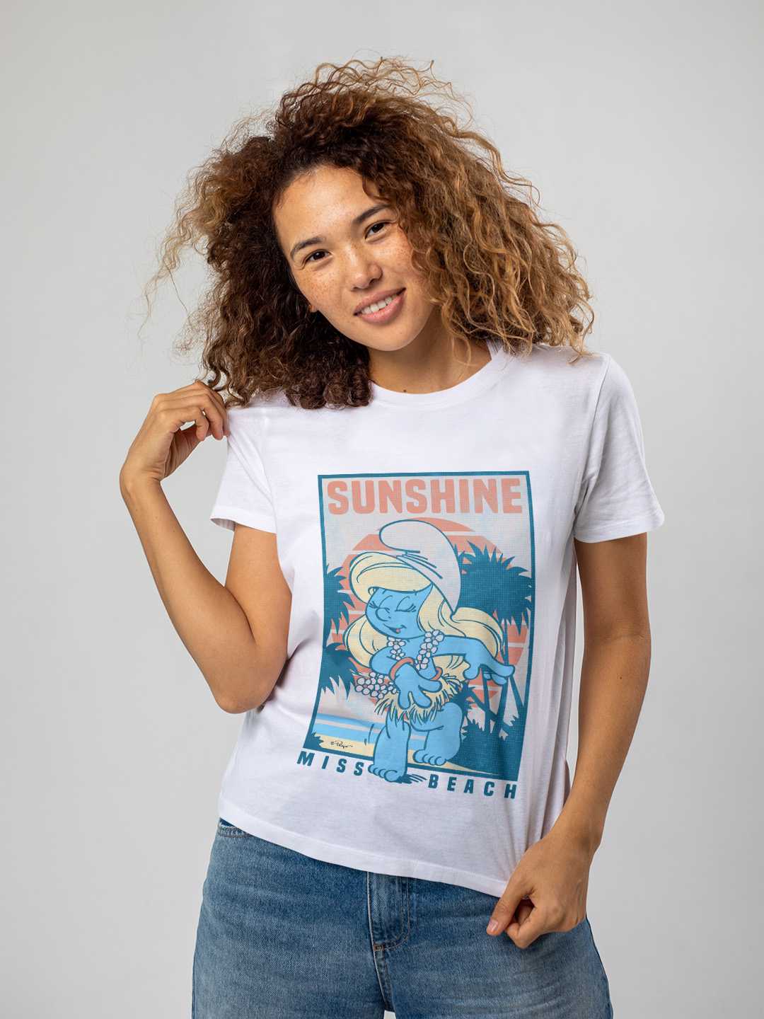 Miss Beach Unisex Regular Tee