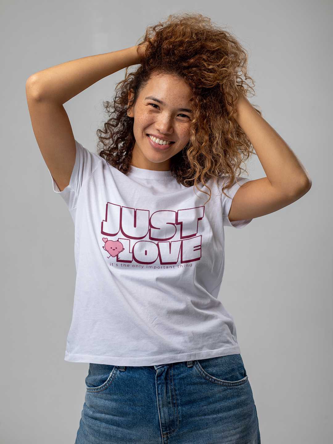 Just Love graphic Tee