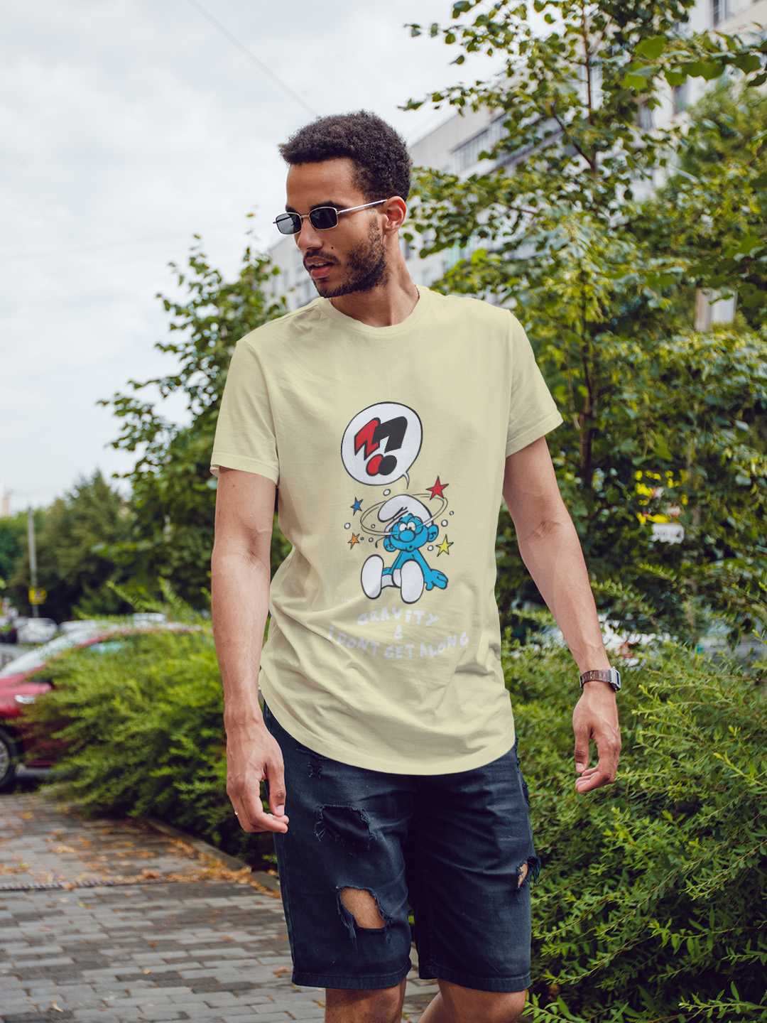 Confused Smurf Regular Graphic Tee