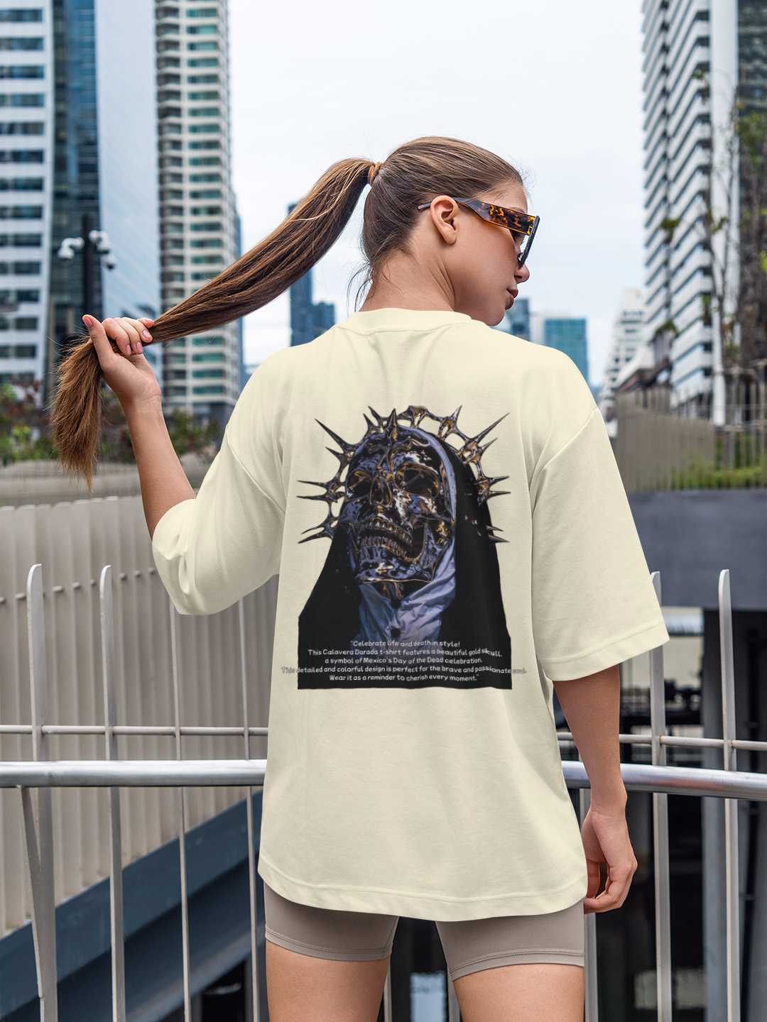 Calavera Dorada Oversized Tee