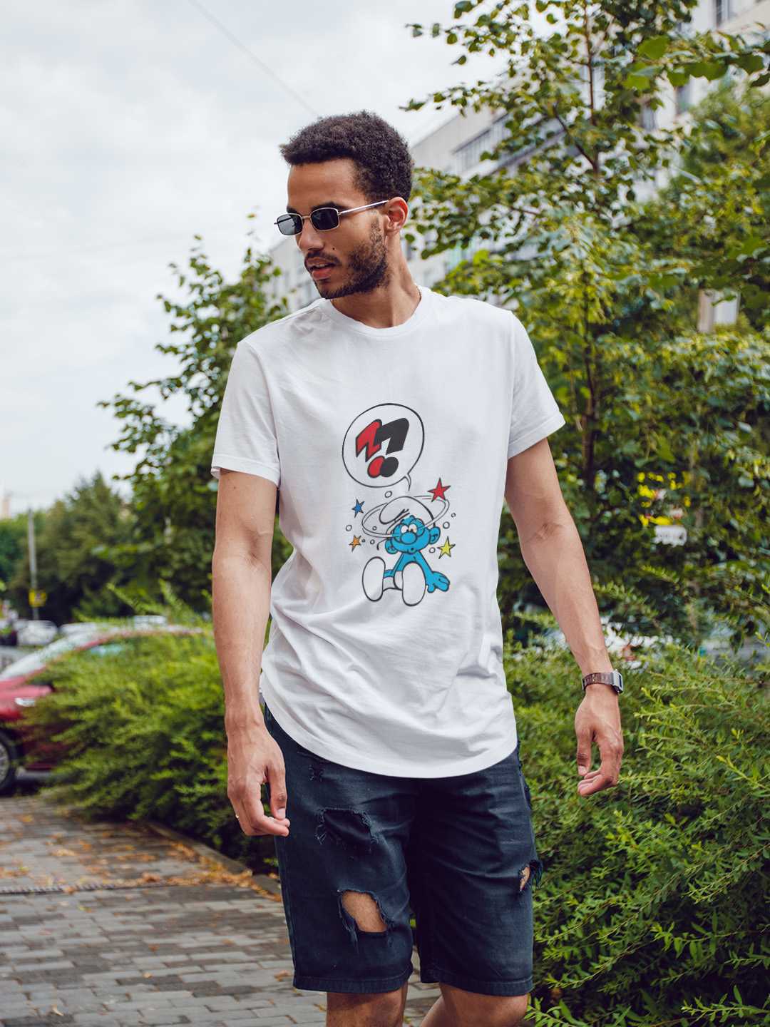 Confused Smurf Regular Graphic Tee