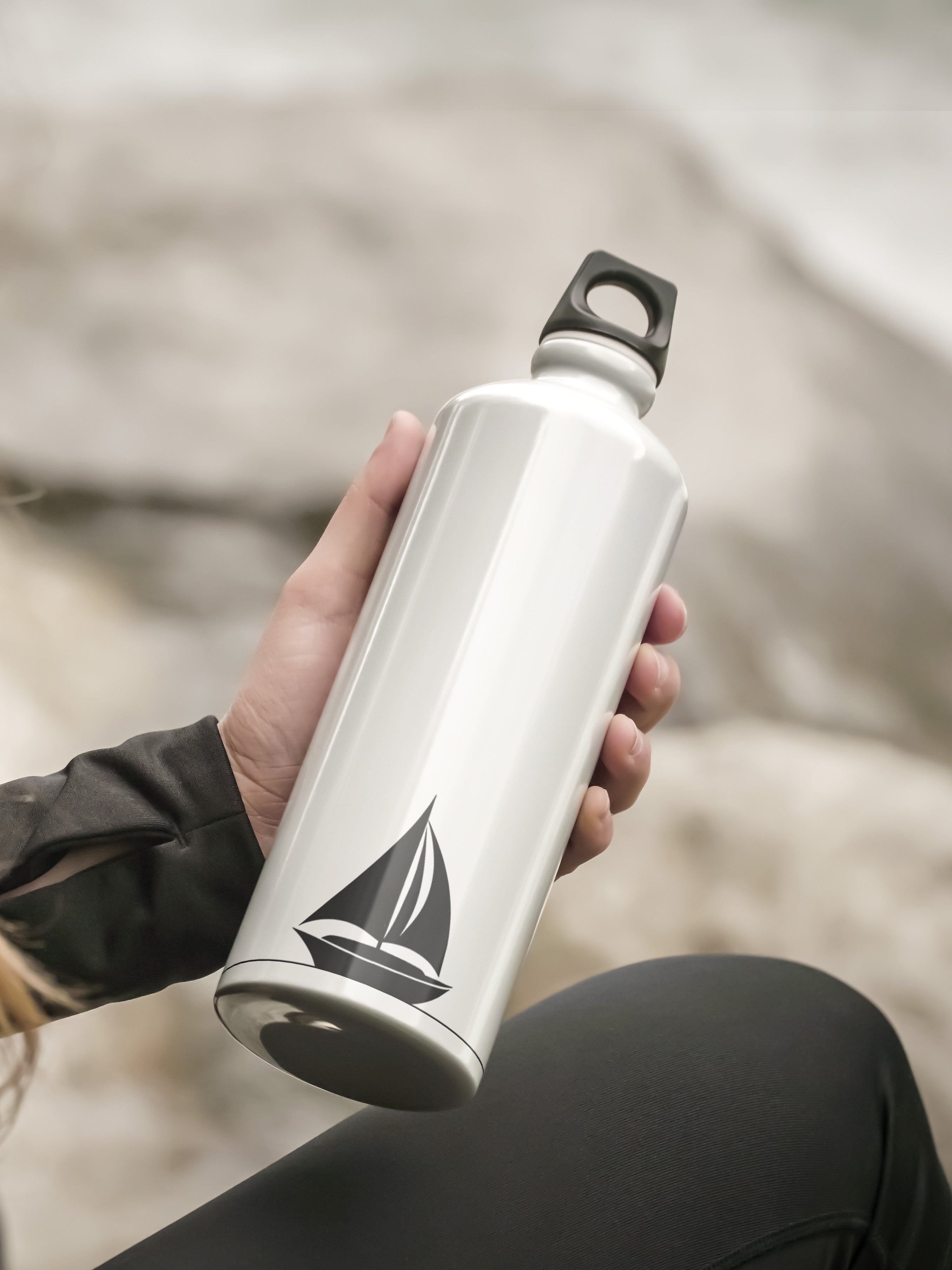 Sailing Boat Art Graphic Metal Bottle