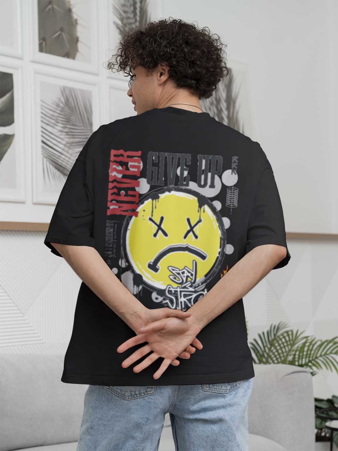 Never Give up Oversized Tee