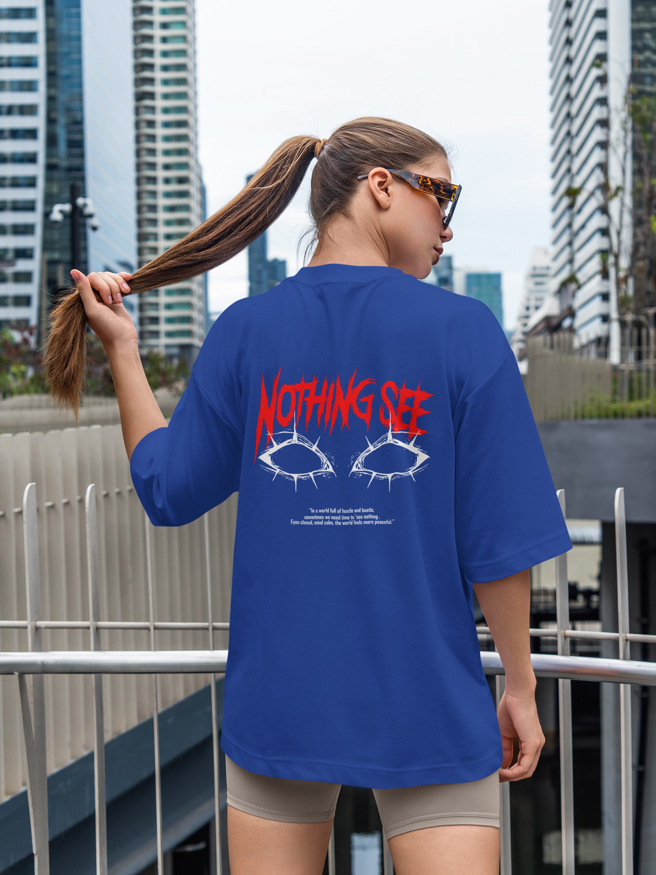 Nothing See Oversized Tee